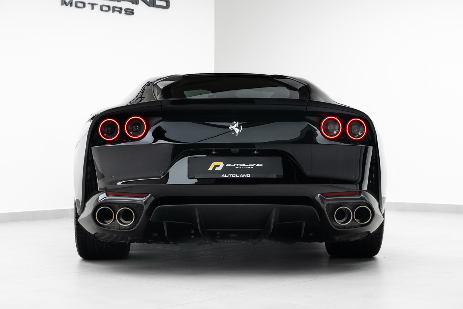 2020 FERRARI 812 SUPERFAST ( WARRANTY, SERVICE CONTRACT)